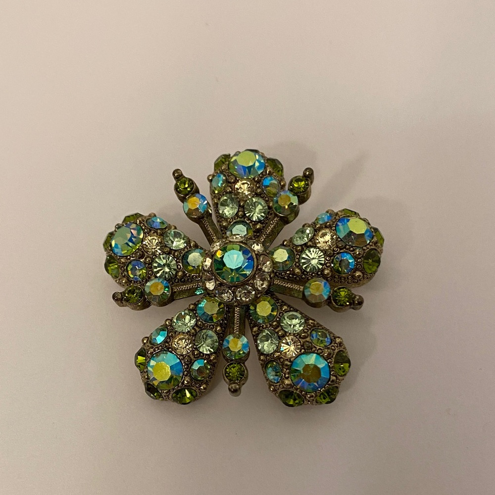 Vintage Joan Rivers Brooch Pin Aurora Borealis Glass Rhinestone Gold Tone Signed - Picture 12 of 13